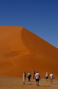 344 Namibia Okt 2006 Duene Nr. 45, 170 m hoch, Entf.nach SesriemCamp.JPG
